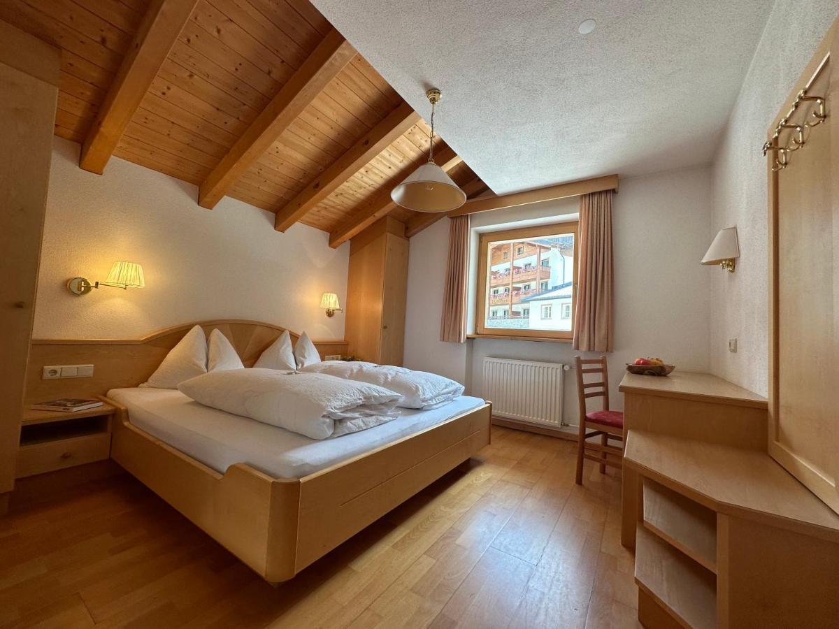 Residence Aster Solda Bagian luar foto