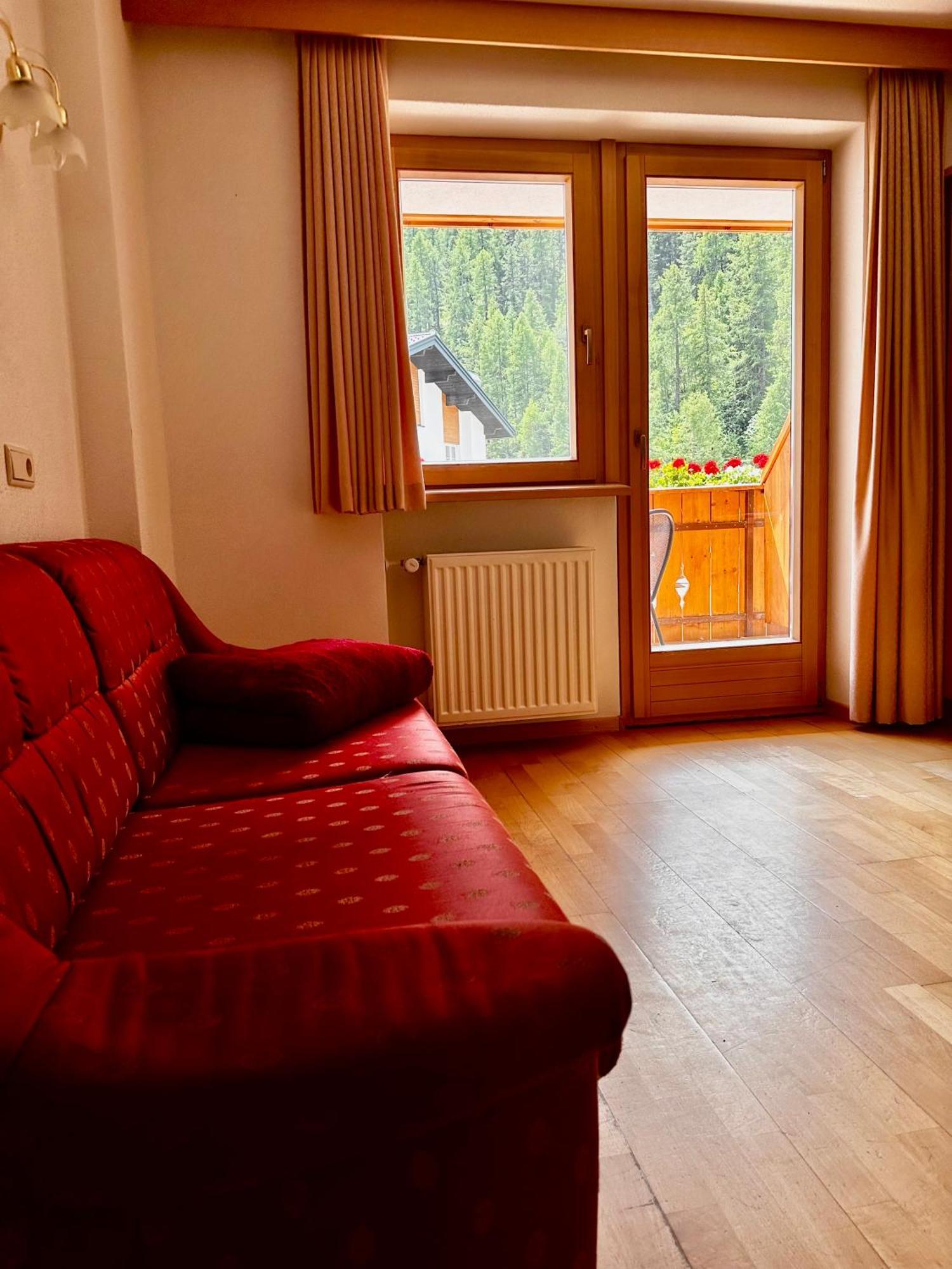 Residence Aster Solda Bagian luar foto